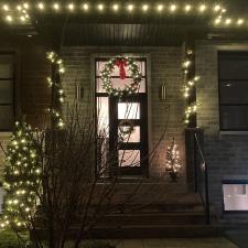 Installation de lumières de Noël à Mirabel 2